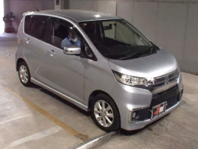 Mitsubishi EK CUSTOM