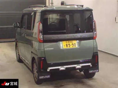 Mitsubishi DELICA MINI
