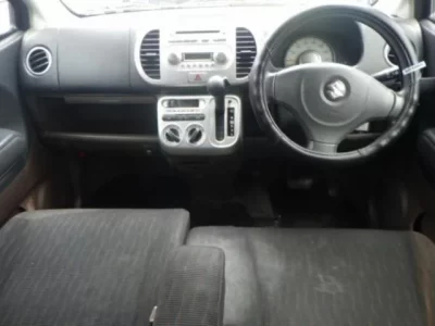 Suzuki MRWAGON