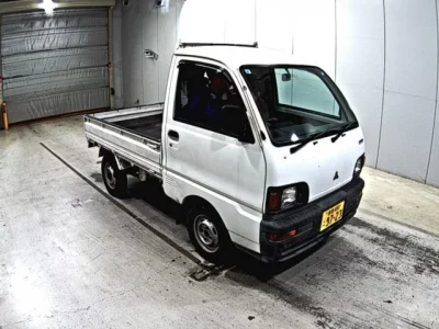 Mitsubishi MINICAB TRUCK