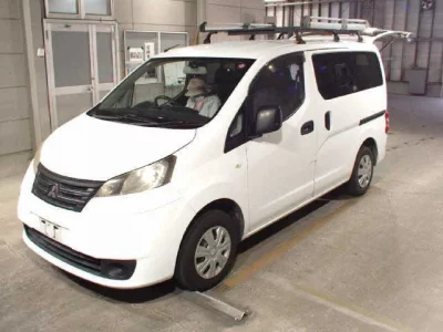 Mitsubishi DELICA