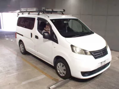 Mitsubishi DELICA