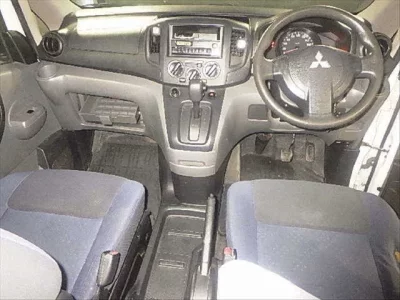 Mitsubishi DELICA