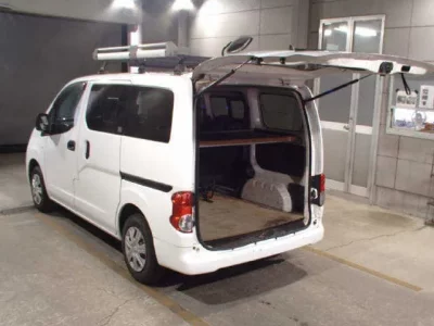 Mitsubishi DELICA