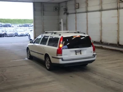 Volvo V70