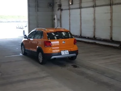 Volkswagen CROSS POLO
