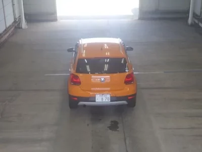 Volkswagen CROSS POLO