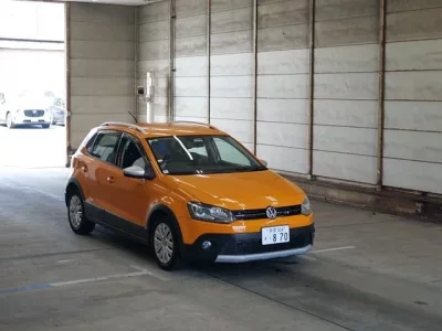 Volkswagen CROSS POLO