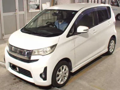 Mitsubishi EK CUSTOM