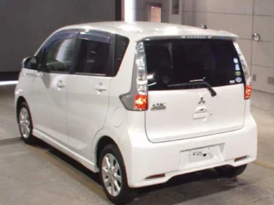 Mitsubishi EK CUSTOM