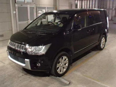 Mitsubishi DELICA D5
