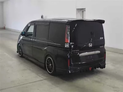 Honda STEP WAGON