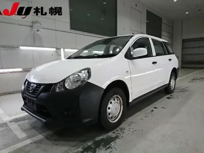 Nissan AD