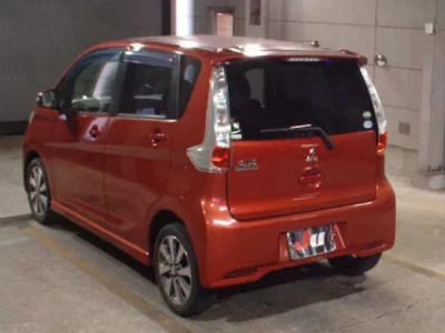 Mitsubishi EK CUSTOM