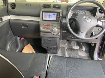 Toyota PIXIS SPACE