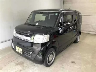 Honda N BOX SLASH