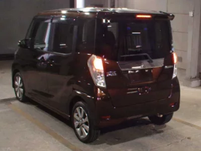 Mitsubishi EK SPACE