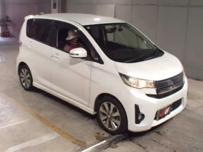 Mitsubishi EK CUSTOM