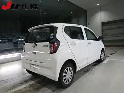 Daihatsu MIRA E S