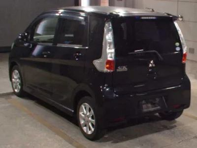 Mitsubishi EK CUSTOM