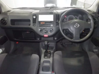 Nissan AD