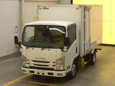 Isuzu ELF