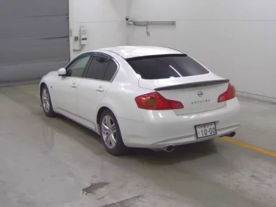Nissan SKYLINE