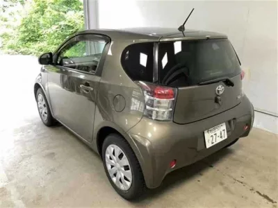 Toyota IQ