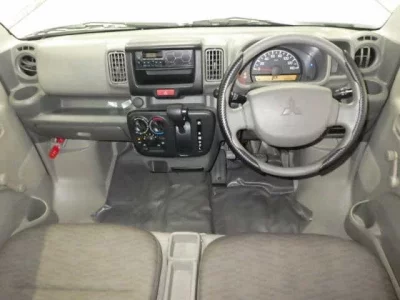 Mitsubishi MINICAB VAN