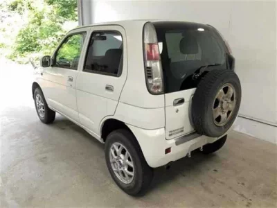 Daihatsu TERIOS KID