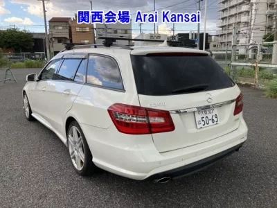 Mercedes-Benz E CLASS WAGON