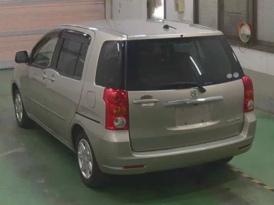 Toyota RAUM