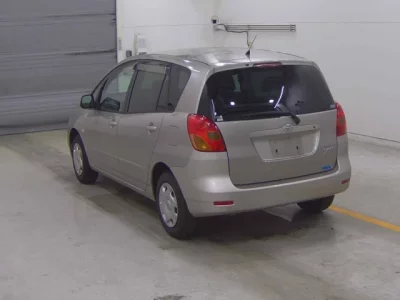 Toyota COROLLA SPACIO