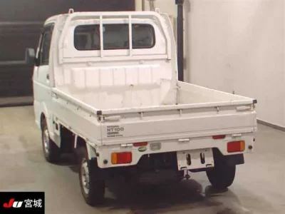 Nissan CLIPPER TRUCK