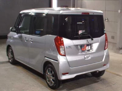Mitsubishi EK SPACE