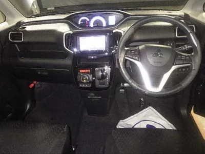 Mitsubishi DELICA D2