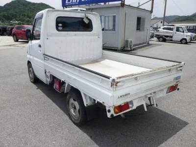 Mitsubishi MINICAB TRUCK