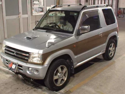 Mitsubishi PAJERO MINI