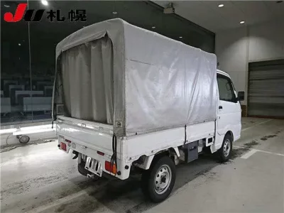 Nissan CLIPPER TRUCK