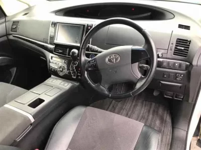 Toyota ESTIMA HYBRID