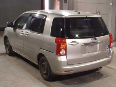 Toyota RAUM