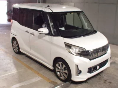 Mitsubishi EK SPACE