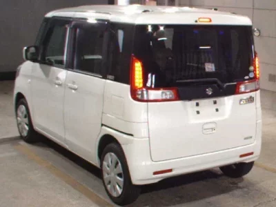 Suzuki SPACIA
