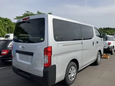 Nissan CARAVAN VAN