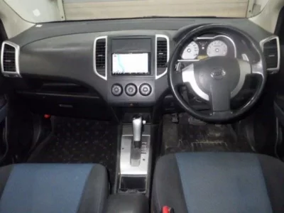 Nissan WINGROAD