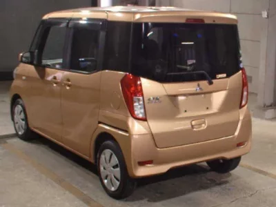 Mitsubishi EK SPACE