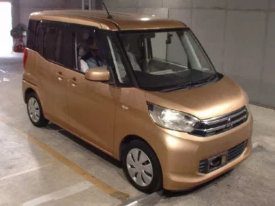 Mitsubishi EK SPACE