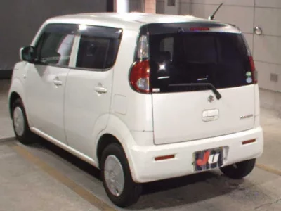 Suzuki MRWAGON