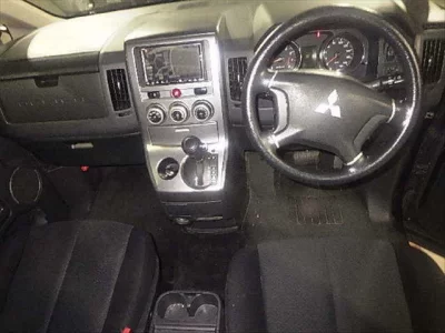 Mitsubishi DELICA D5
