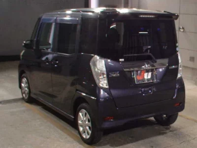 Mitsubishi EK SPACE